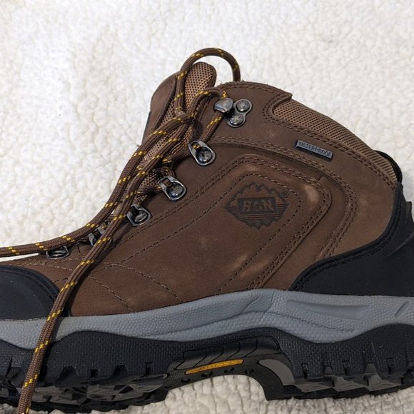 CEDAR Waterproof, Shockproof  boots for Hiking, Trekking - Picture 9 of 14